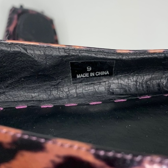 TARYN ROSE Animal Print Flats - Picture 5 of 5